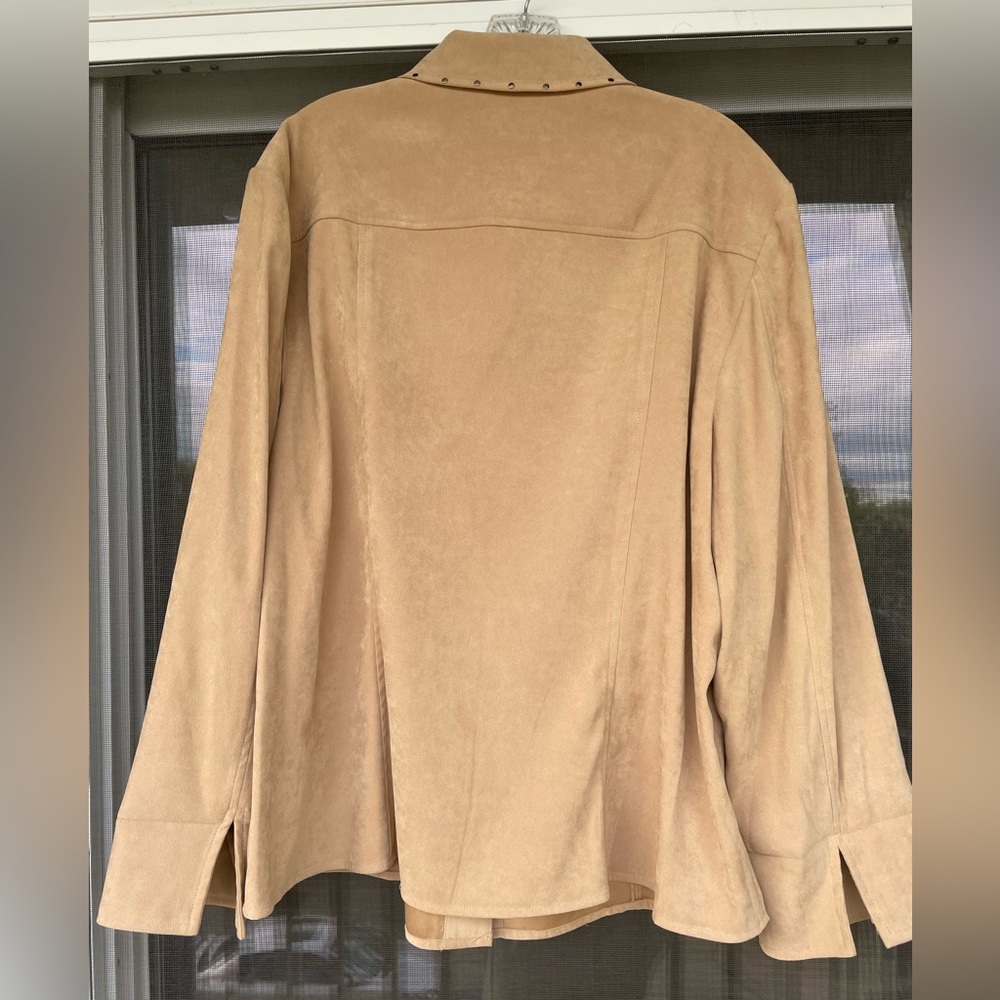Faux Suede light jacket - Picture 2 of 9